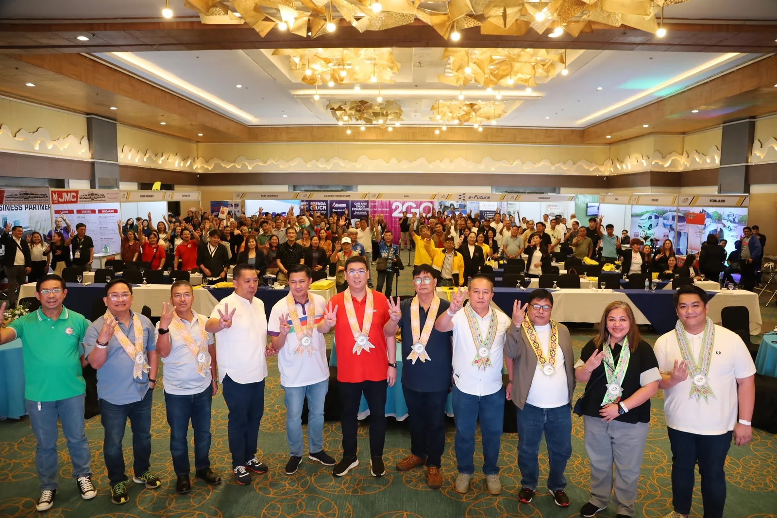 Fleet Management Academy — speaker on stage